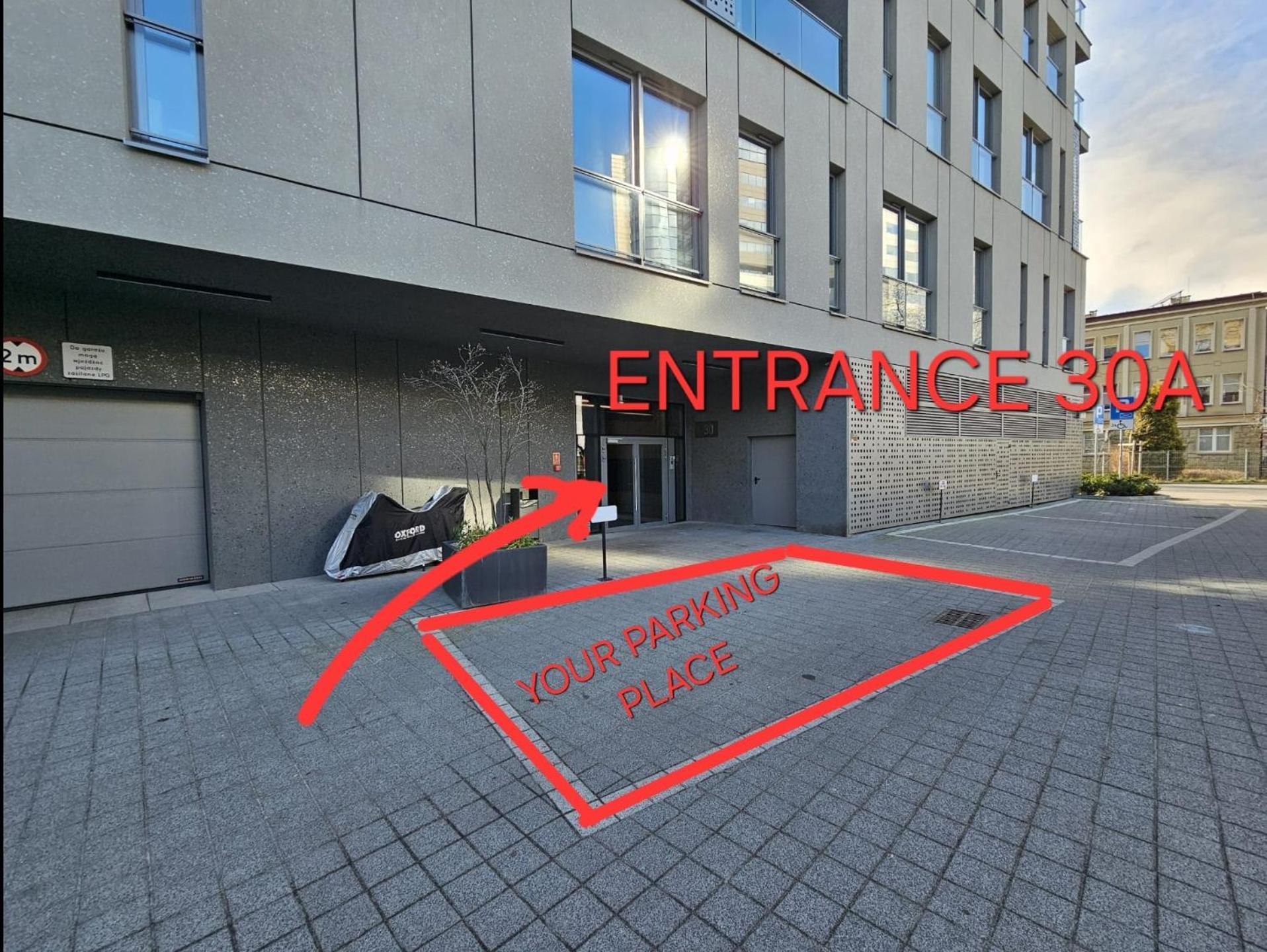 Urban Premium, Sokolska 30 Towers No 3, Free Parking, Gym & Sauna, Self Check-in Apartment *